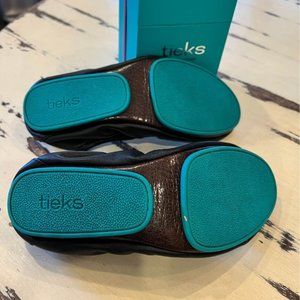 Tieks
